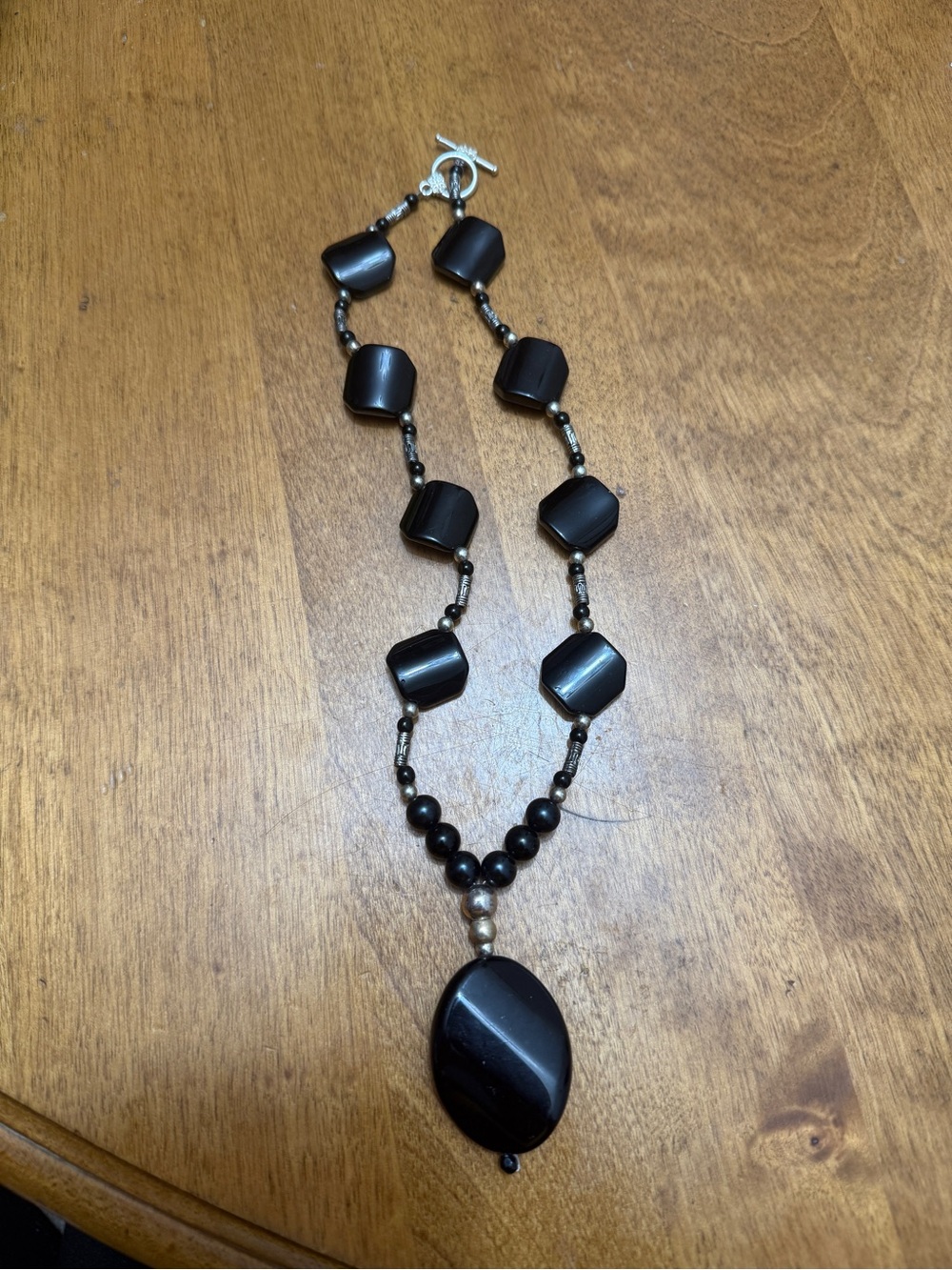 Black Beaded Pendant Necklace - Elegant Women's Jewelry